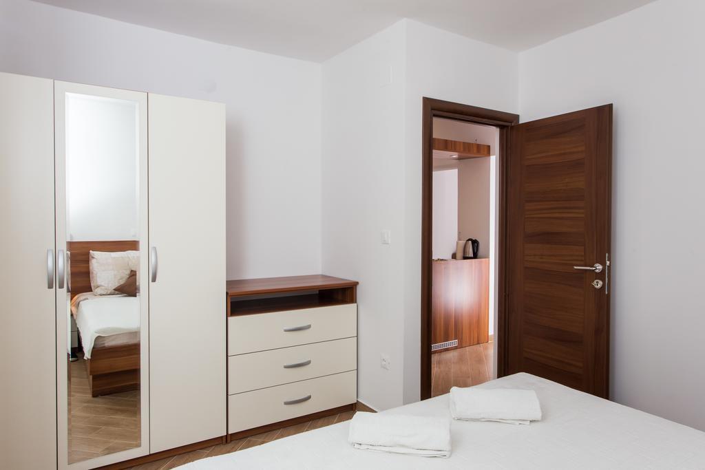 Apartments Gravosa- Free Parking Dubrovnik Exterior photo