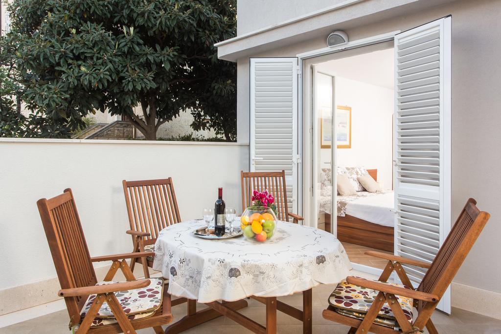 Apartments Gravosa- Free Parking Dubrovnik Exterior photo
