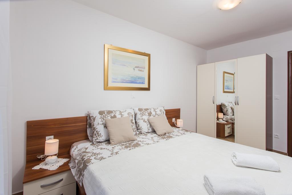 Apartments Gravosa- Free Parking Dubrovnik Exterior photo